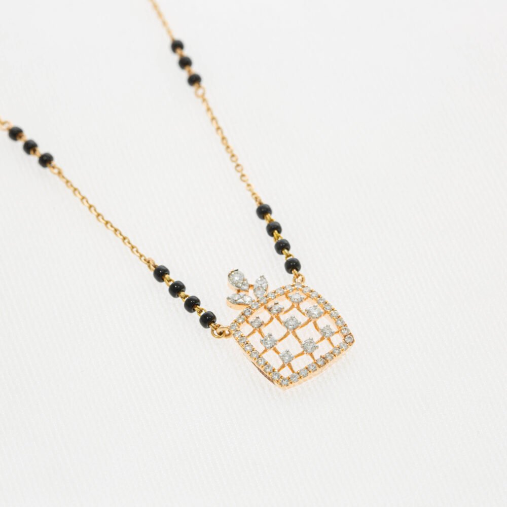 18kt diamond square short mangalsutra in rosegold-227314